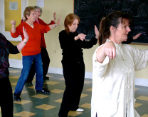 http://www.acenetwork.ie/wp-content/uploads/2013/09/t.a.c.t-tai-chi-007-208x164.jpg